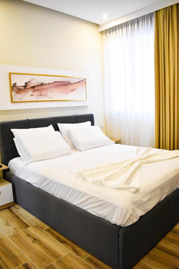 Delmar Apartments Голем Экстерьер фото