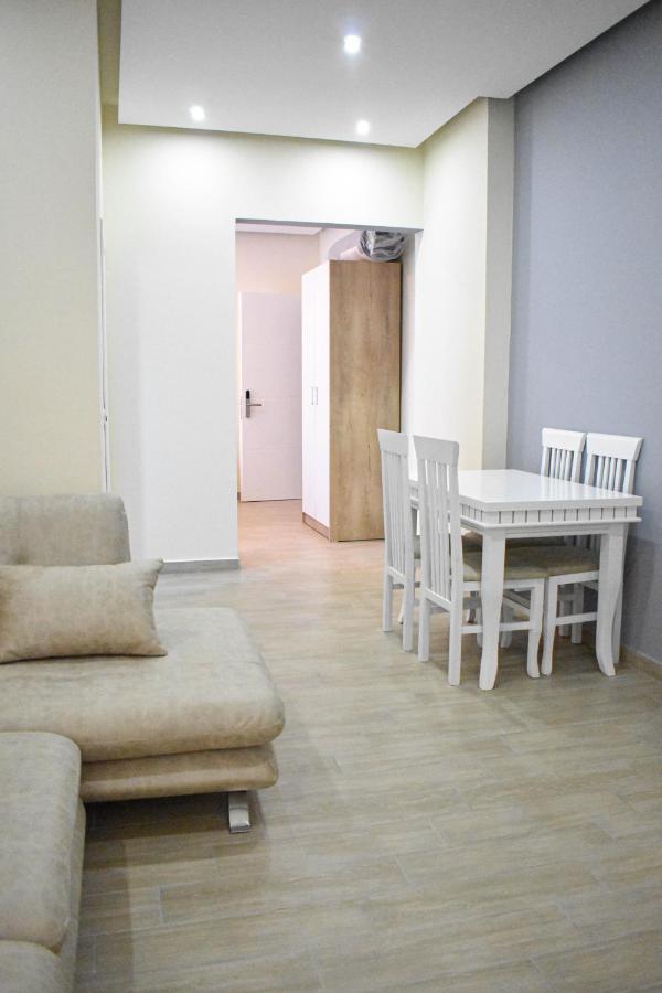 Delmar Apartments Голем Экстерьер фото