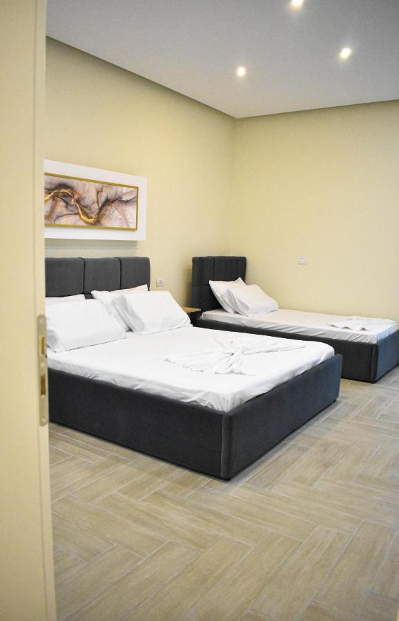 Delmar Apartments Голем Экстерьер фото