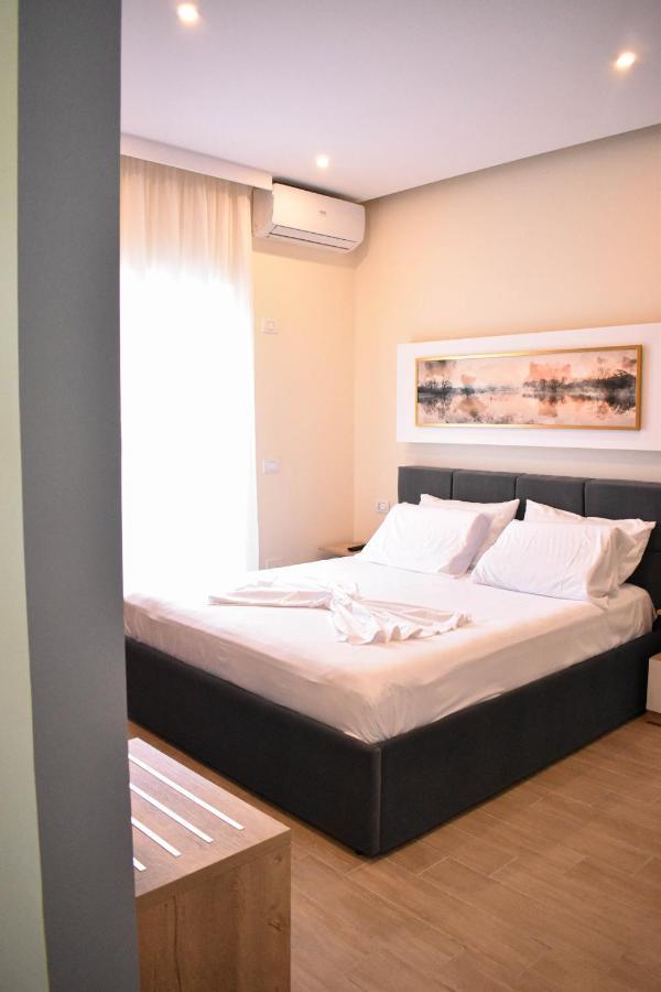 Delmar Apartments Голем Экстерьер фото