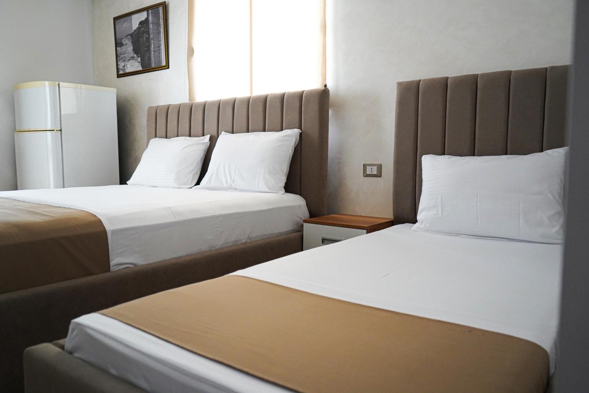 Delmar Apartments Голем Экстерьер фото