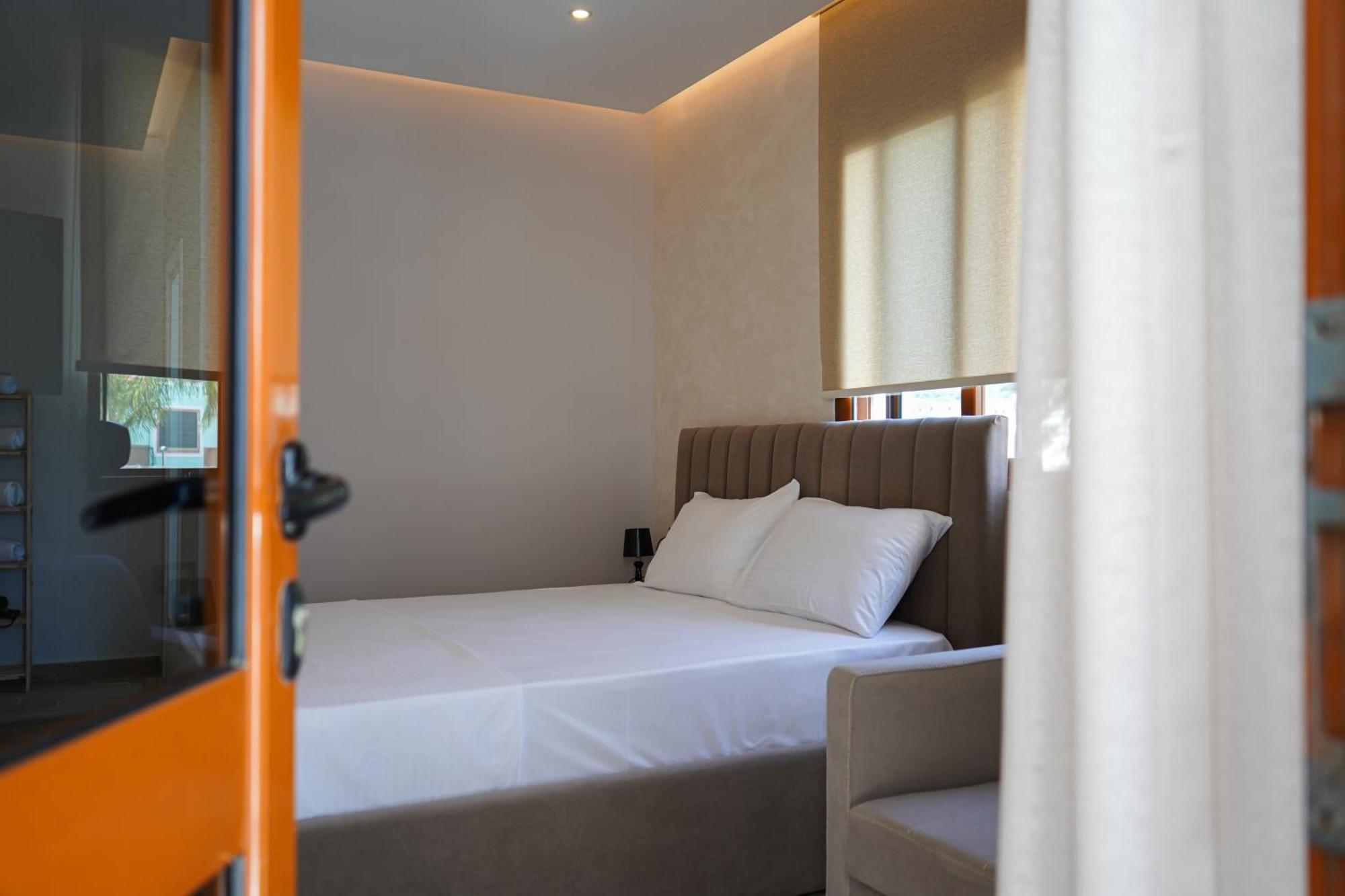 Delmar Apartments Голем Экстерьер фото